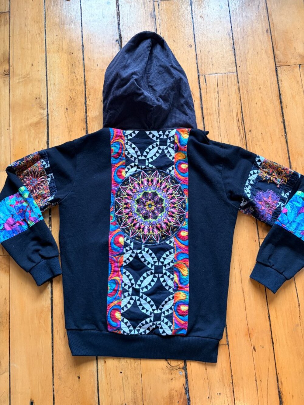 Lobo Creations Handmade Patchwork Festival Rave Hoodie M - Picture 3 of 3